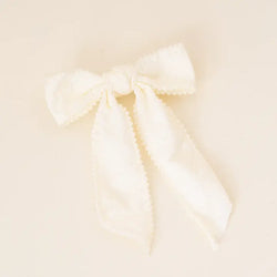 Pearl Hair Bow (Cream)